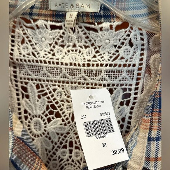Kate and Sam NWT women’s crochet trim plaid flannel shirt.  Size M - Picture 3 of 7
